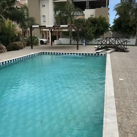 Two Bedrooms Near Beach With Swimming Pool Apartmán *
